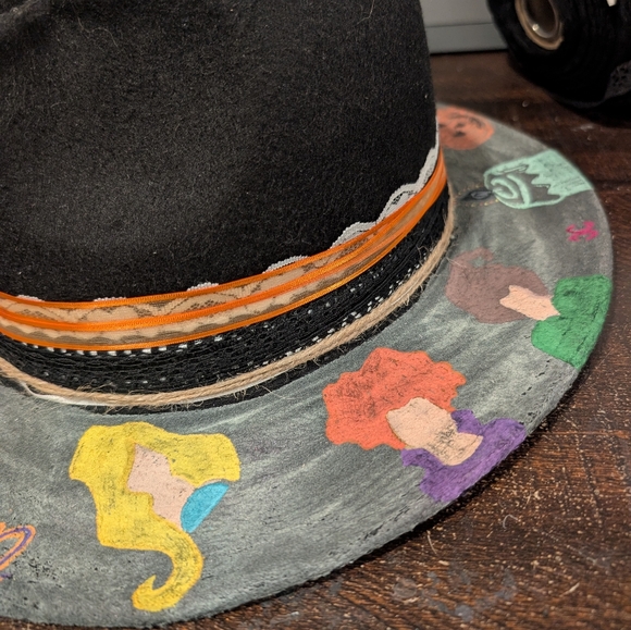 Hocus Pocus Halloween Custom Painted Hat - Picture 2 of 6